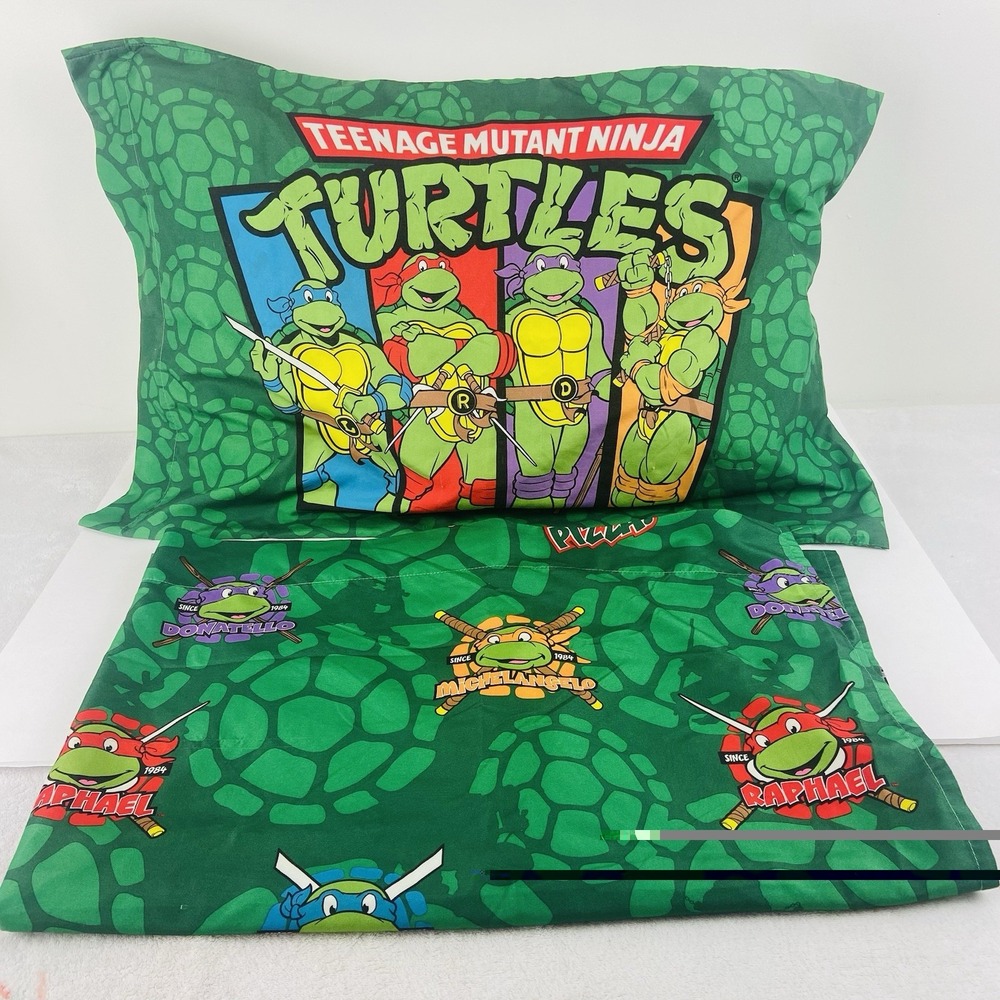 Nickelodeon Teenage Mutant Ninja Turtles Toddler Bed Flat Sheet Pillowcase
